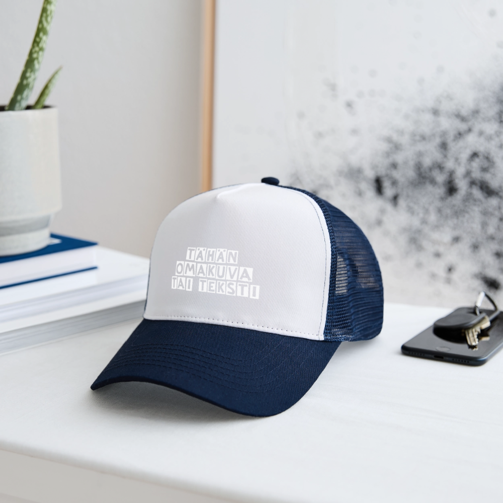 Trucker Cap omalla kuvalla - valkoinen/laivasto
